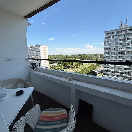 Bright & Stylish City Apartment - Perfect For Explorers アパート ブラチスラヴァ