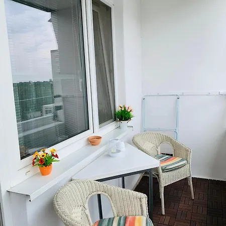 アパート Bright & Stylish City Apartment - Perfect For Explorers ブラチスラヴァ